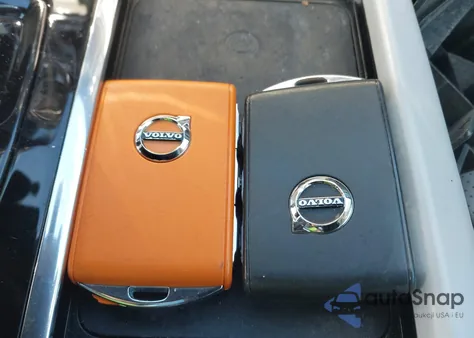 2022 Volvo S90 B6 Inscription z USA, uszkodzony, nr VIN LVY062ML9NP269250